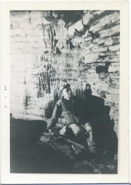 File:KnoxCavePhotoSeries4.jpg