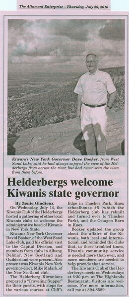 File:20100729KiwanisHelderbergsGovernorVisit.jpg