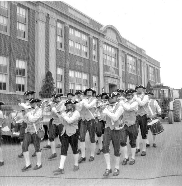 File:Fife and Drum 33.jpg