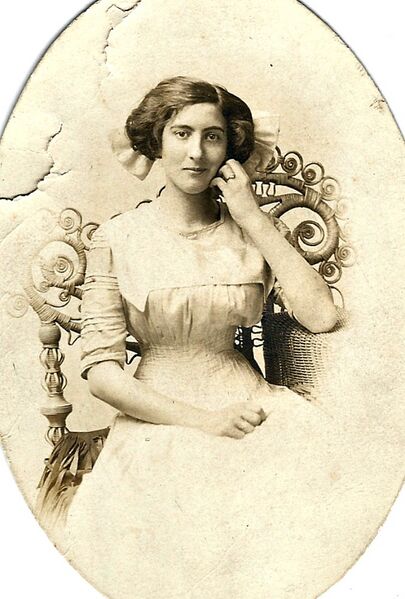 File:Hazel 3.jpg