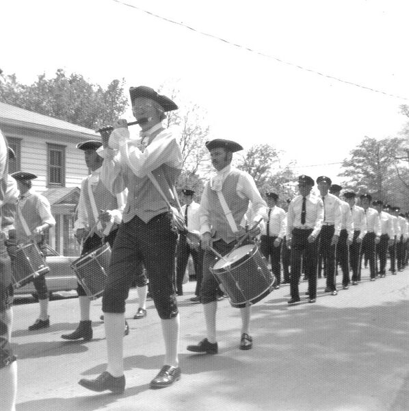 File:Fife and Drum 32.jpg
