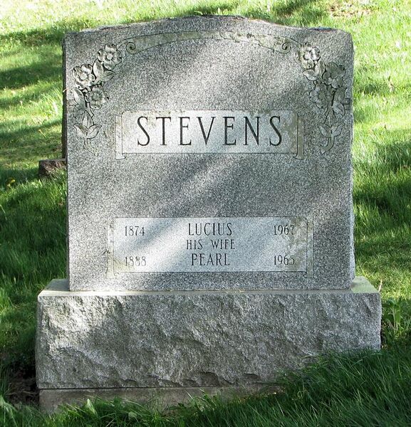 File:Grave-Knox-StevensLucius.jpg