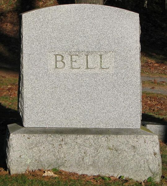 File:Grave-Knox-BellFamily.jpg