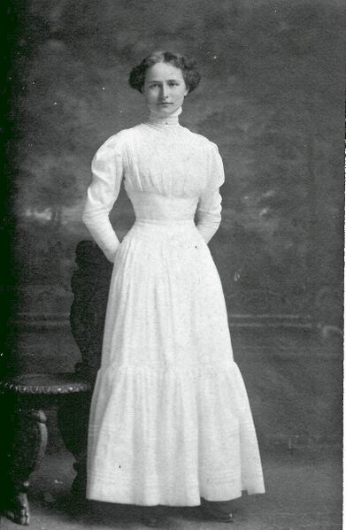 File:Aliceturner.jpg