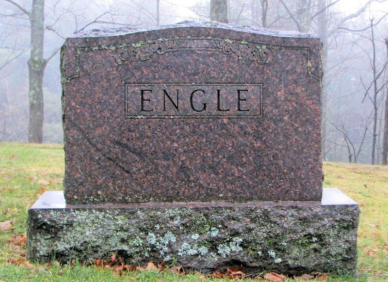 File:Grave-Knox-EngleMonument.jpg