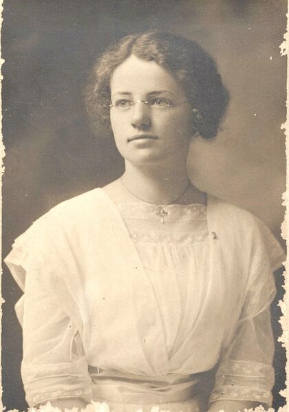 File:Camille 1.jpg
