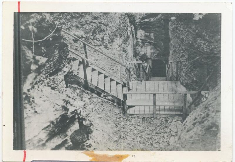 File:KnoxCavePhotoSeries11.jpg