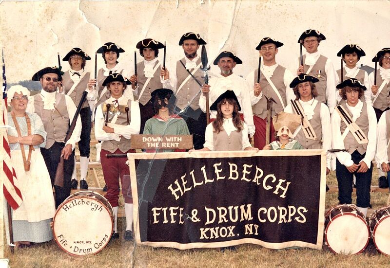File:Fife and Drum 26.jpg