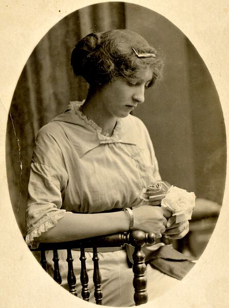 File:Hazel 1.jpg