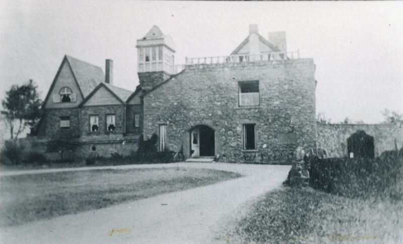 File:KS82CassidyCastleWEB.jpg