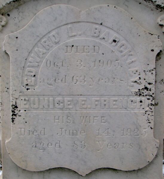 File:KnoxBarckleyGrave3.jpg