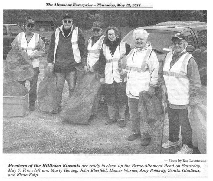 File:20110512KiwanisHeldrbergsCleanUpDay.jpg