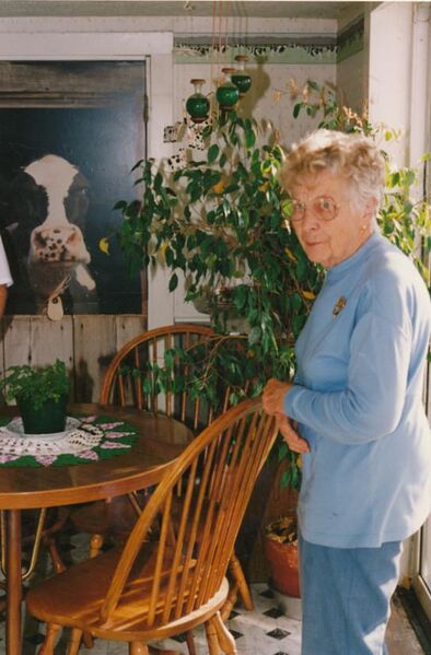 File:ES018StevensElizabeth.jpg