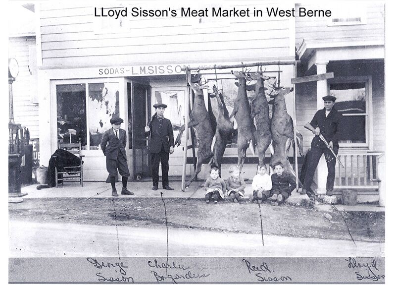 File:Lloyd Sisson 2.jpg