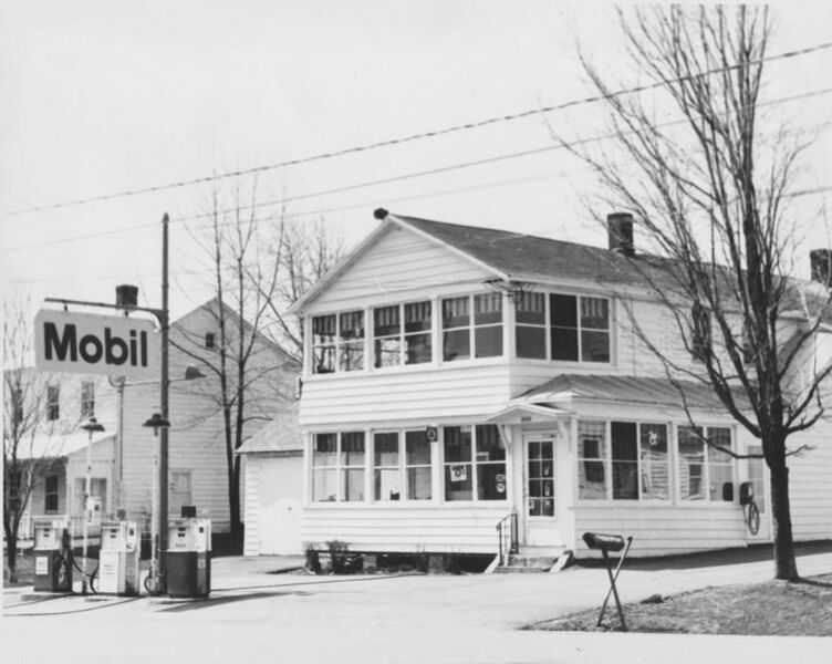 File:BS001GasStationB.jpg