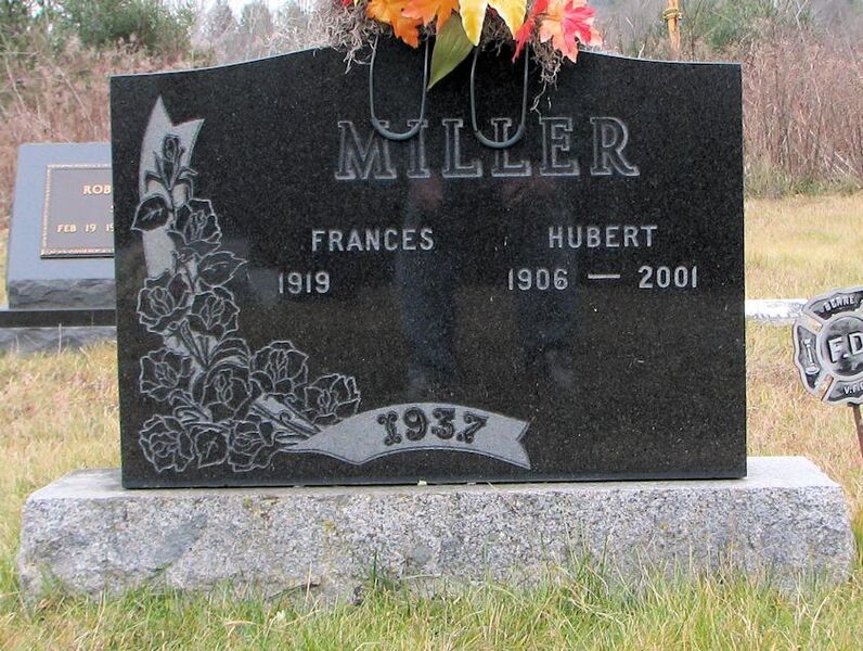 File:Grave-Woodlawn-MillerHubert.jpg